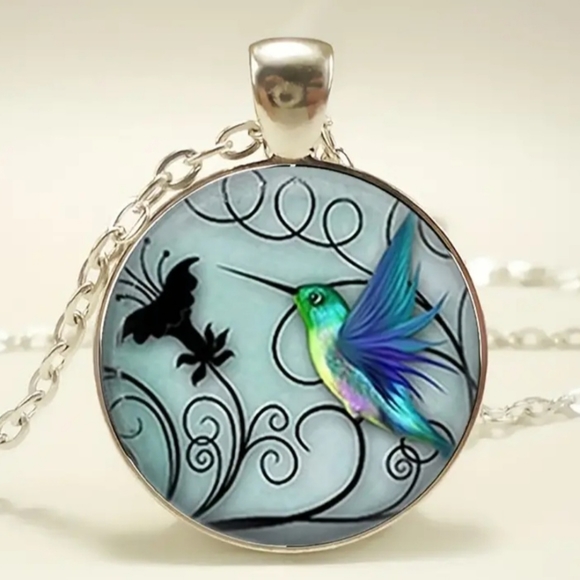 Various Hummingbird necklaces. 24 EACH. Please ask if your choice is available - Picture 2 of 16